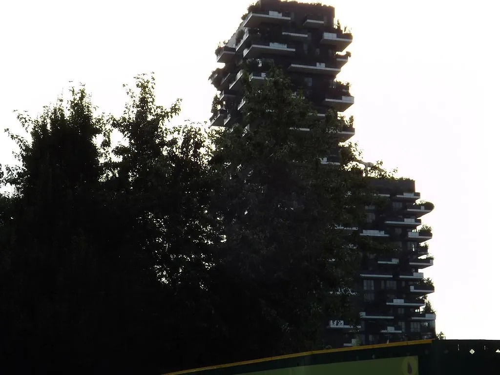 מילאנו B&B Monteverdi Garden 5*,  איטליה