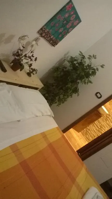 מילאנו B&B Monteverdi Garden לינה וארוחת בוקר