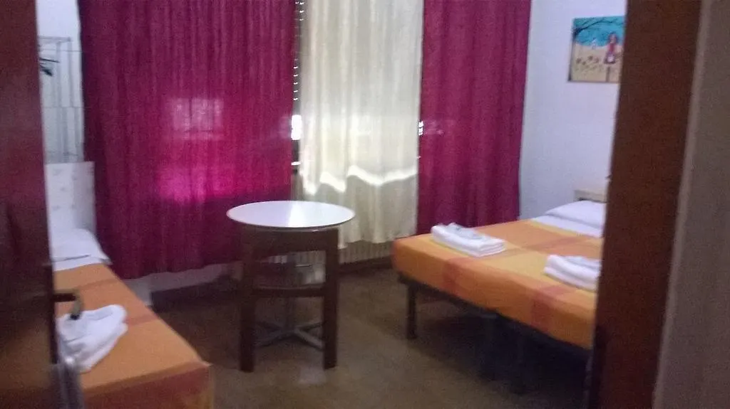 מילאנו B&B Monteverdi Garden 5*,