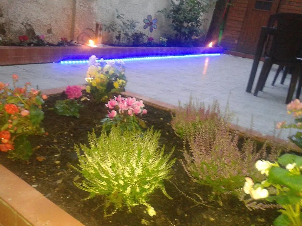 לינה וארוחת בוקר מילאנו B&B Monteverdi Garden